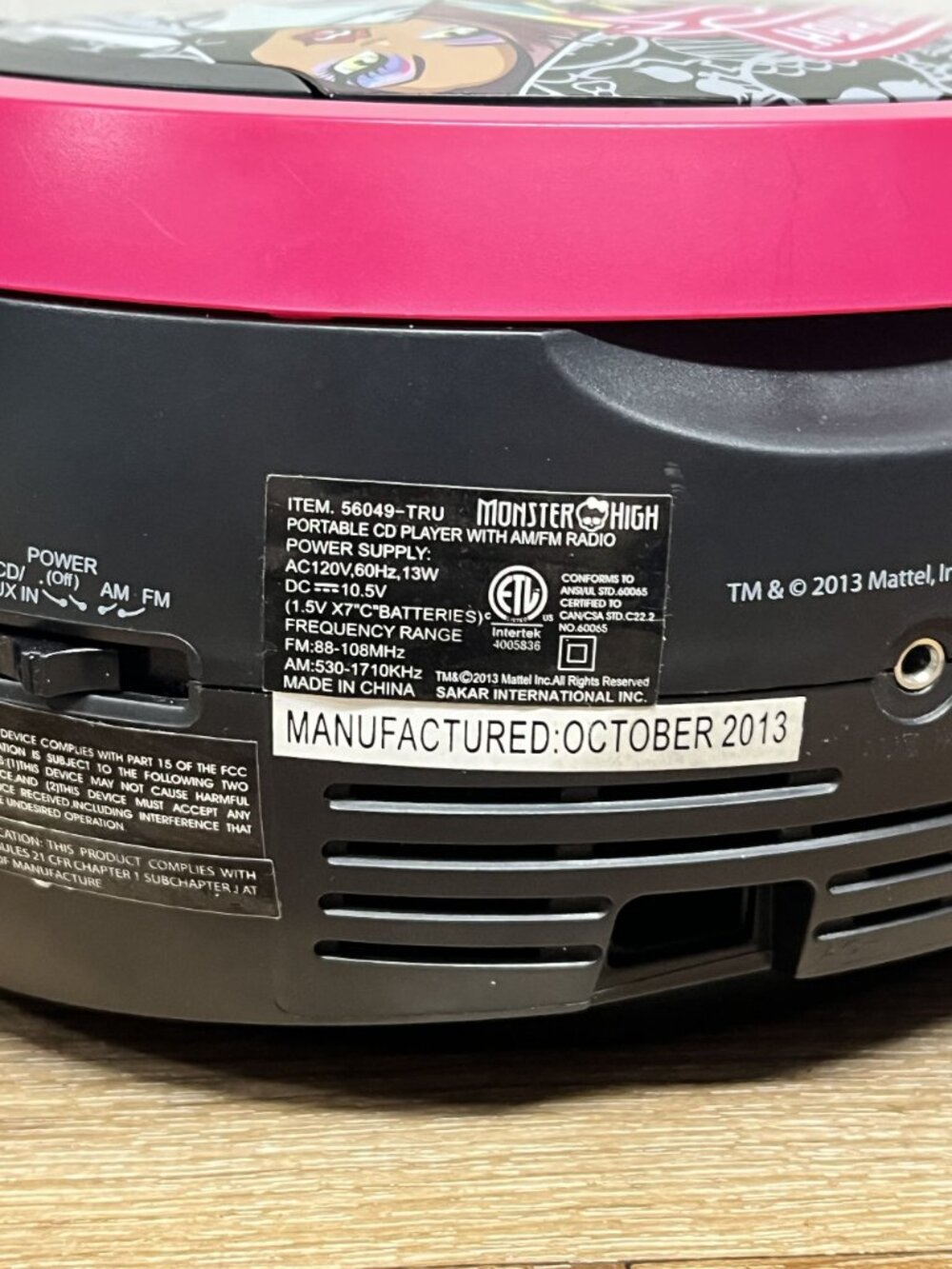 Monster High Pink CD Boombox Portable Player Radio 56049-TRU 2014 TESTED WORKS - Picture 9 of 12